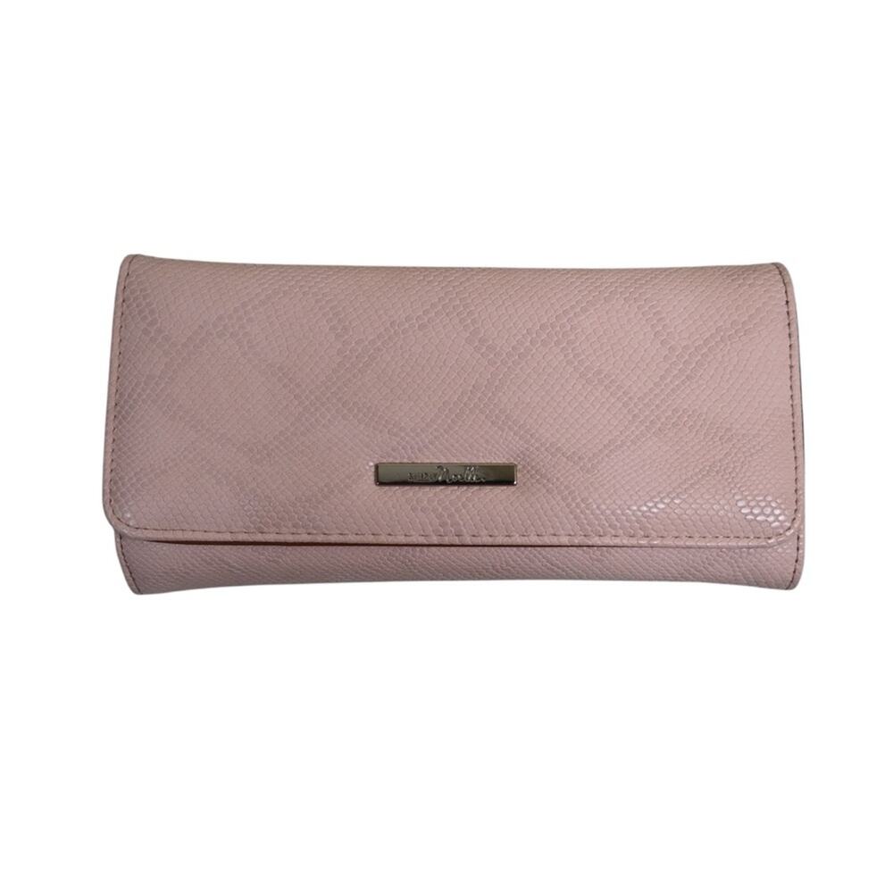 Simply Noelle Textured Faux Leather Wristlet in Blush NEW